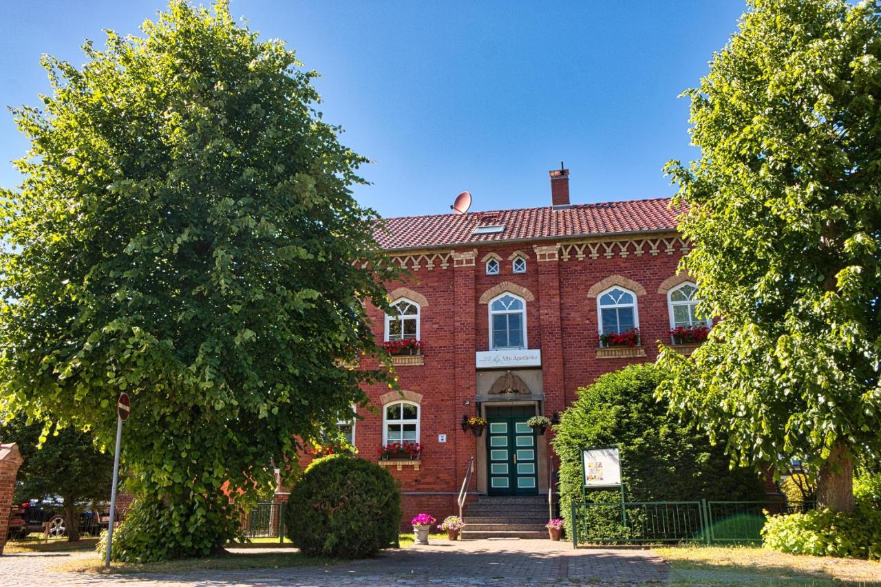 Deluxe Apartments Der "Alten Apotheke" Prerow Exterior photo