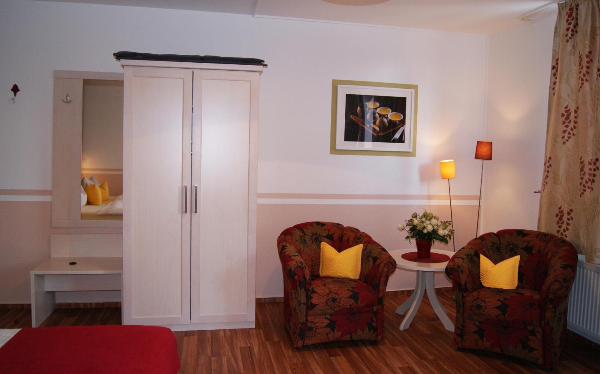 Deluxe Apartments Der "Alten Apotheke" Prerow Exterior photo